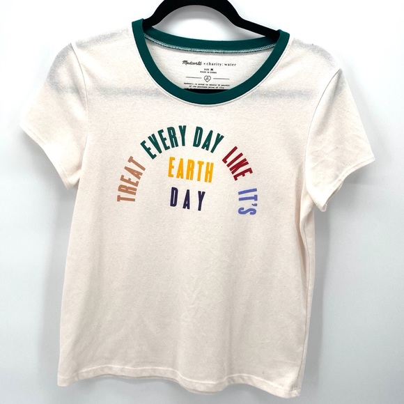 Madewell x charity: water - Lo-Fi Shrunken Tee - Picture 3 of 9